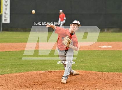 Thumbnail 3 in Lamar vs Perryville photogallery.