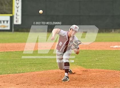 Thumbnail 2 in Lamar vs Perryville photogallery.