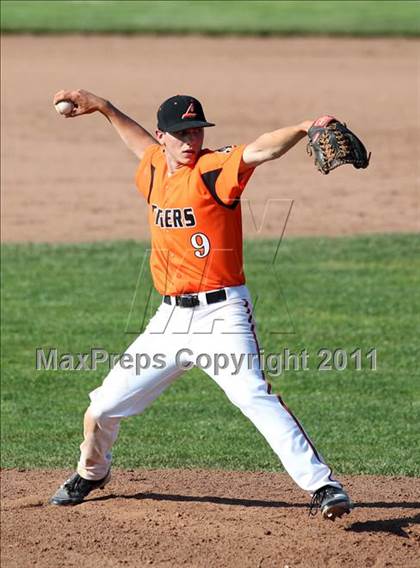 Thumbnail 1 in Webster Christian vs Lyndonville (NYSPHSAA Class D Far West Regionals) photogallery.
