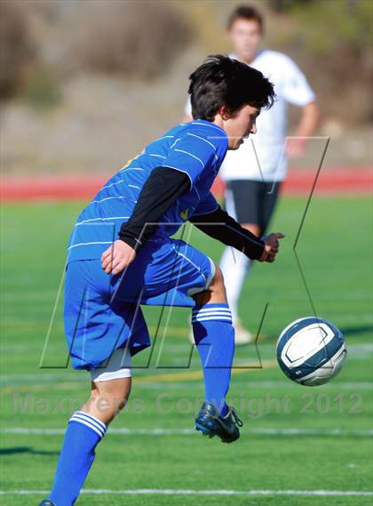 Thumbnail 3 in Grossmont vs. Point Loma (San Diego City Tournament) photogallery.