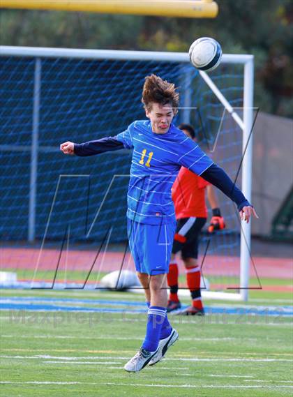 Thumbnail 1 in Grossmont vs. Point Loma (San Diego City Tournament) photogallery.