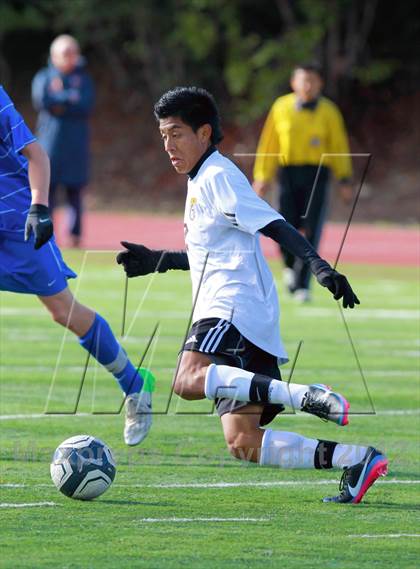 Thumbnail 2 in Grossmont vs. Point Loma (San Diego City Tournament) photogallery.