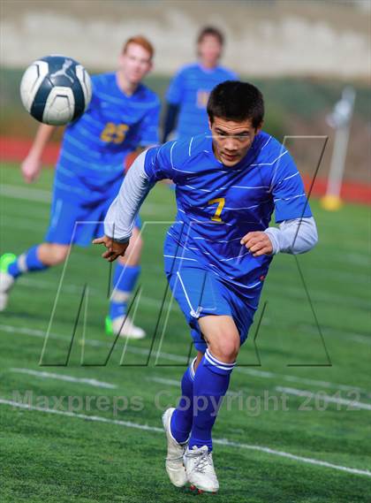 Thumbnail 3 in Grossmont vs. Point Loma (San Diego City Tournament) photogallery.