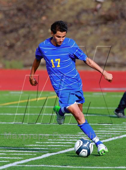 Thumbnail 2 in Grossmont vs. Point Loma (San Diego City Tournament) photogallery.