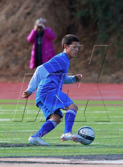 Thumbnail 1 in Grossmont vs. Point Loma (San Diego City Tournament) photogallery.