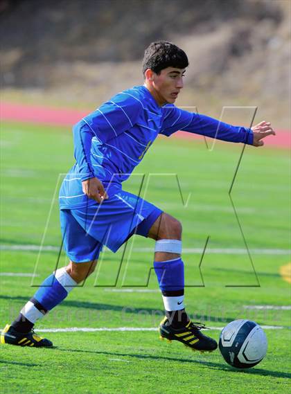 Thumbnail 2 in Grossmont vs. Point Loma (San Diego City Tournament) photogallery.