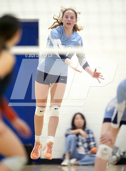 Thumbnail 1 in West Springfield vs. Yorktown photogallery.
