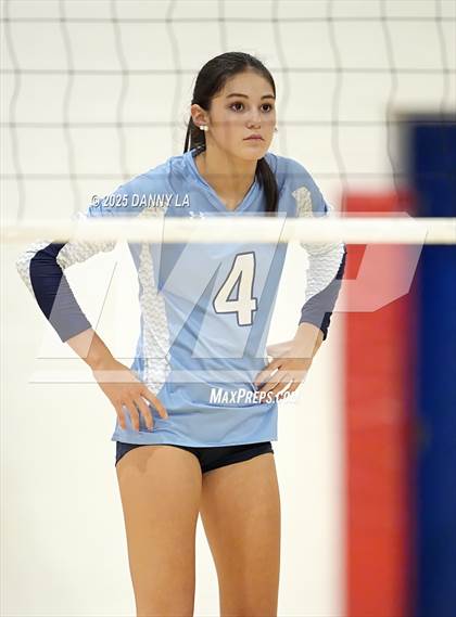 Thumbnail 2 in West Springfield vs. Yorktown photogallery.
