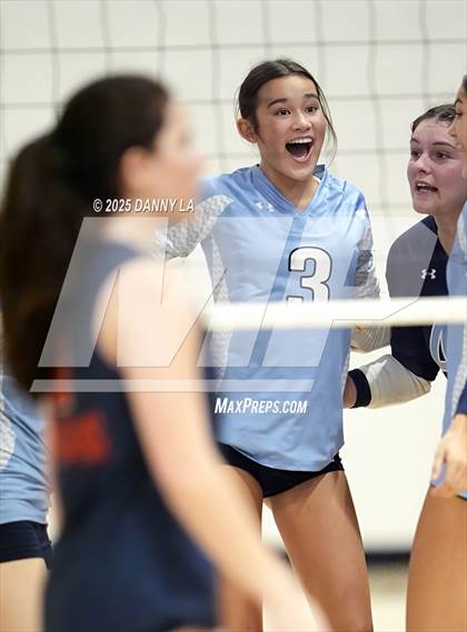 Thumbnail 2 in West Springfield vs. Yorktown photogallery.