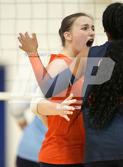 Thumbnail 1 in West Springfield vs. Yorktown photogallery.