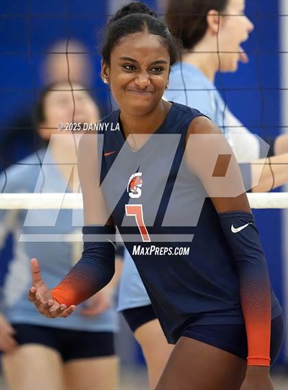 Thumbnail 3 in West Springfield vs. Yorktown photogallery.