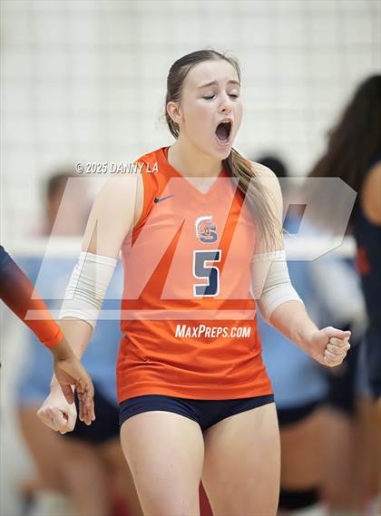 Thumbnail 2 in West Springfield vs. Yorktown photogallery.