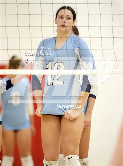 Thumbnail 2 in West Springfield vs. Yorktown photogallery.