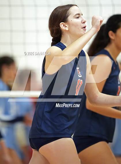 Thumbnail 2 in West Springfield vs. Yorktown photogallery.