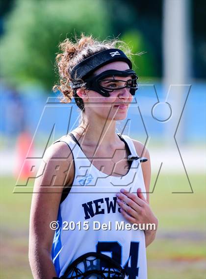 Thumbnail 3 in Alonso @ Newsome photogallery.