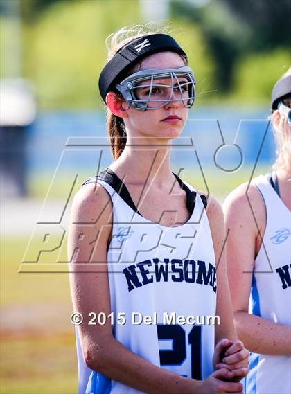 Thumbnail 3 in Alonso @ Newsome photogallery.