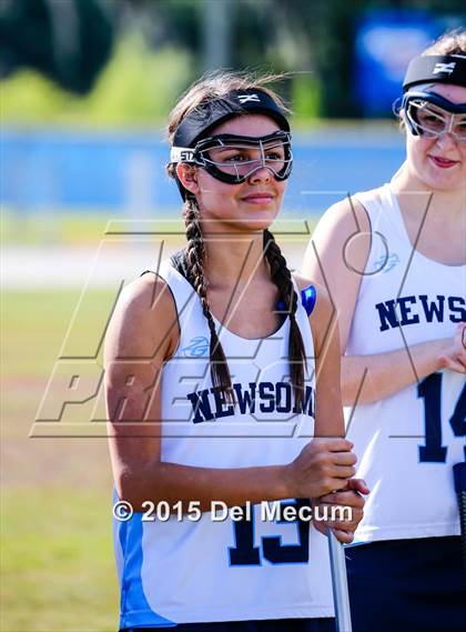 Thumbnail 2 in Alonso @ Newsome photogallery.