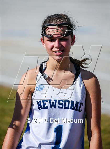Thumbnail 2 in Alonso @ Newsome photogallery.