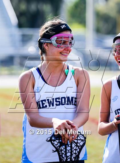 Thumbnail 3 in Alonso @ Newsome photogallery.