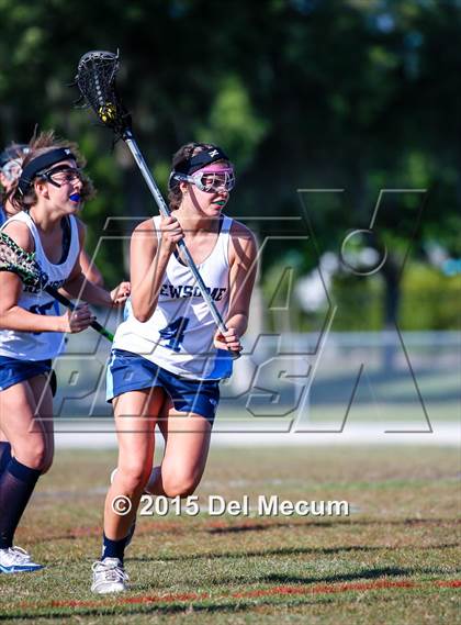 Thumbnail 3 in Alonso @ Newsome photogallery.