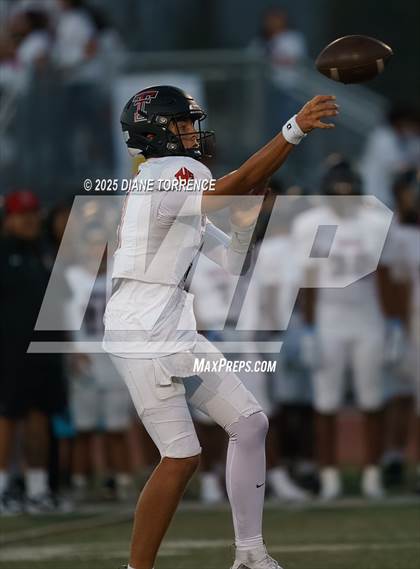 Thumbnail 1 in Tustin @ Foothill photogallery.