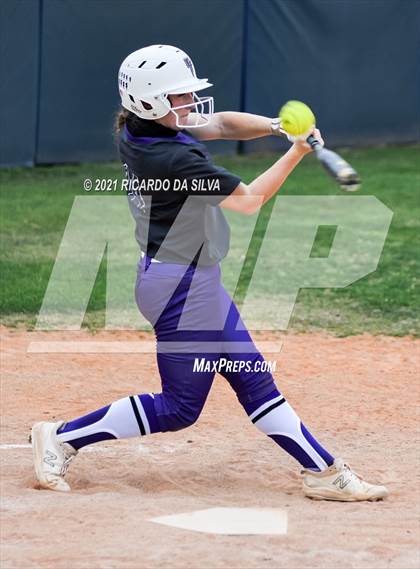 Thumbnail 3 in Fulshear vs Lamar Consolidated photogallery.