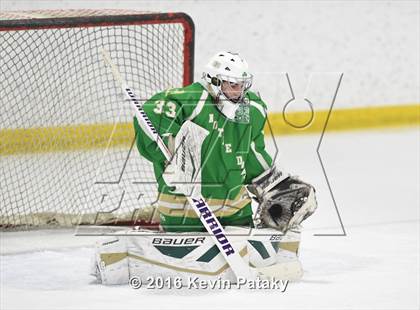 Thumbnail 1 in Notre Dame-WH @ Fairfield Prep photogallery.