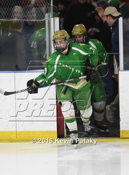 Thumbnail 1 in Notre Dame-WH @ Fairfield Prep photogallery.