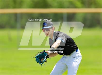 Thumbnail 2 in Cicero-North Syracuse vs Auburn photogallery.