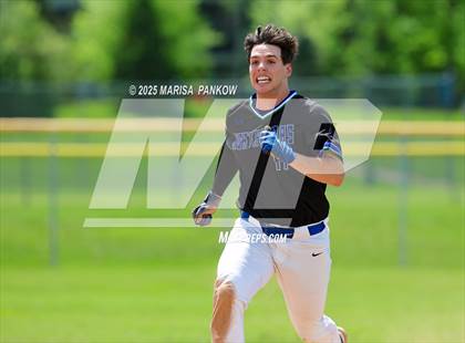 Thumbnail 3 in Cicero-North Syracuse vs Auburn photogallery.