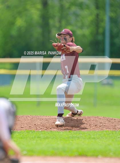 Thumbnail 1 in Cicero-North Syracuse vs Auburn photogallery.