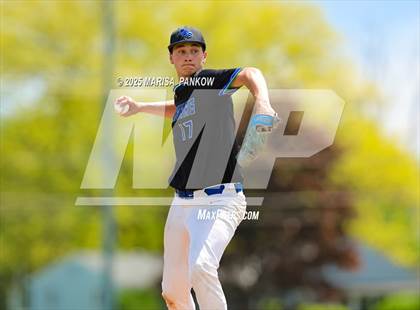 Thumbnail 3 in Cicero-North Syracuse vs Auburn photogallery.