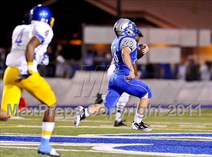 Thumbnail 1 in Del Campo @ Rocklin photogallery.