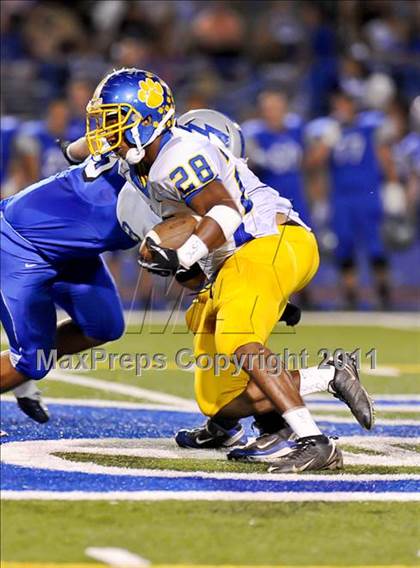 Thumbnail 3 in Del Campo @ Rocklin photogallery.