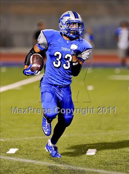 Thumbnail 3 in Del Campo @ Rocklin photogallery.