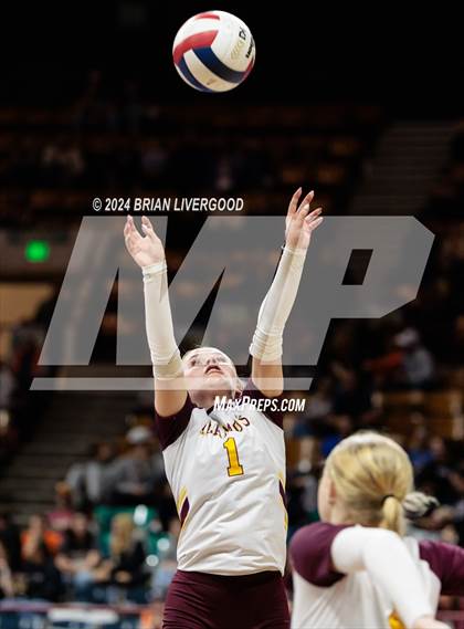 Thumbnail 2 in Alamosa vs. Centauri (CHSAA 3A Round 2) photogallery.
