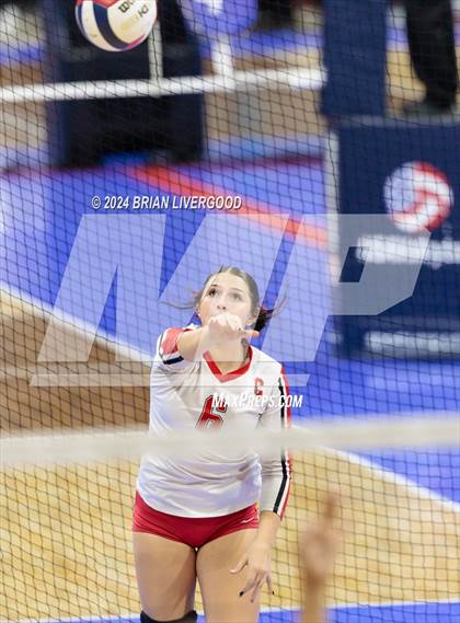 Thumbnail 2 in Alamosa vs. Centauri (CHSAA 3A Round 2) photogallery.