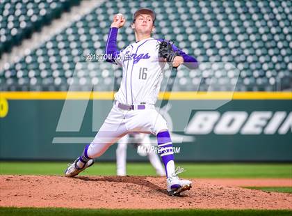 Thumbnail 2 in Kentwood vs. Lake Washington photogallery.