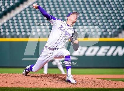 Thumbnail 3 in Kentwood vs. Lake Washington photogallery.