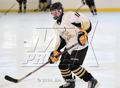 Thumbnail 3 in Clarkstown vs Monroe-Woodbury (Guy Mathews Invitational Tournament) photogallery.