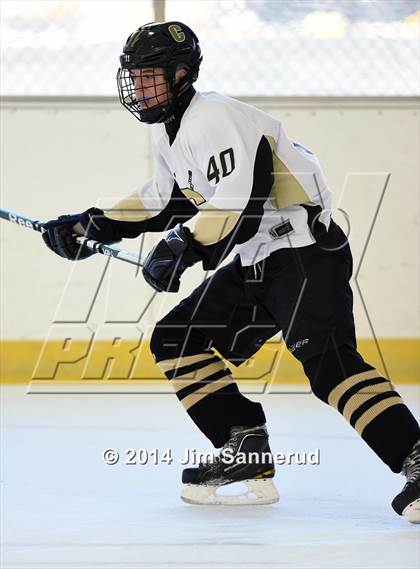 Thumbnail 3 in Clarkstown vs Monroe-Woodbury (Guy Mathews Invitational Tournament) photogallery.