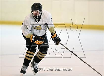 Thumbnail 3 in Clarkstown vs Monroe-Woodbury (Guy Mathews Invitational Tournament) photogallery.