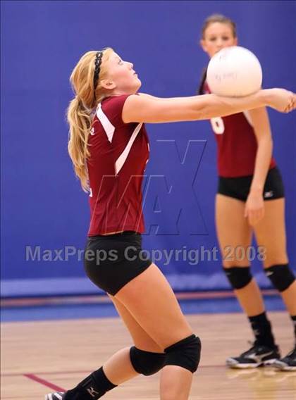Thumbnail 3 in Bishop Lynch vs. Dripping Springs (Rebel Bash) photogallery.