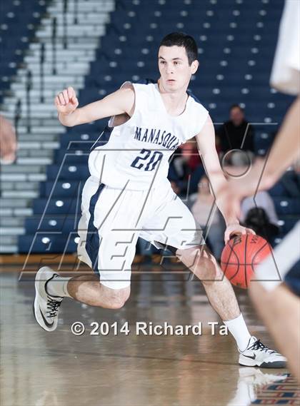 Thumbnail 3 in Brick Township vs. Manasquan (WOBM Christmas Classic) photogallery.
