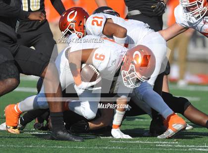 Thumbnail 3 in Pleasant Grove vs. Celina (UIL 4A Division 2 Region 2 Semifinal) photogallery.