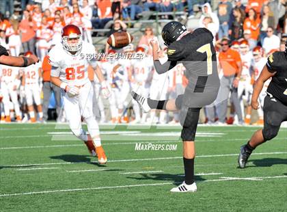 Thumbnail 1 in Pleasant Grove vs. Celina (UIL 4A Division 2 Region 2 Semifinal) photogallery.