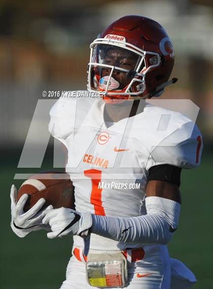 Thumbnail 2 in Pleasant Grove vs. Celina (UIL 4A Division 2 Region 2 Semifinal) photogallery.