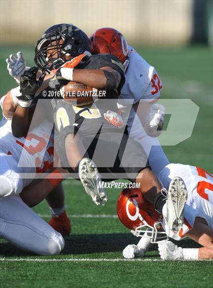 Thumbnail 2 in Pleasant Grove vs. Celina (UIL 4A Division 2 Region 2 Semifinal) photogallery.