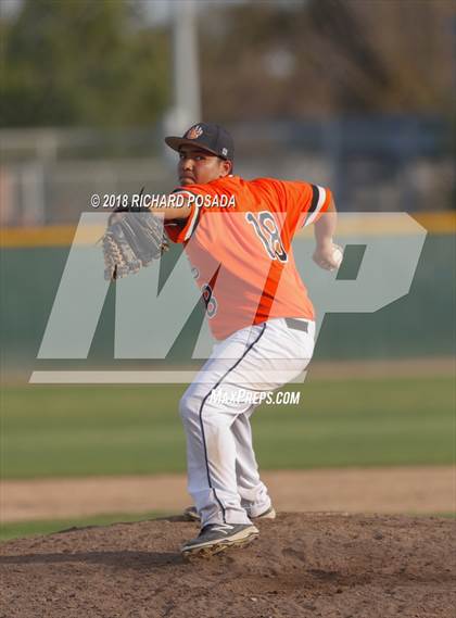 Thumbnail 2 in Dinuba @ Selma photogallery.