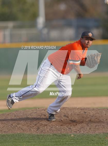 Thumbnail 3 in Dinuba @ Selma photogallery.